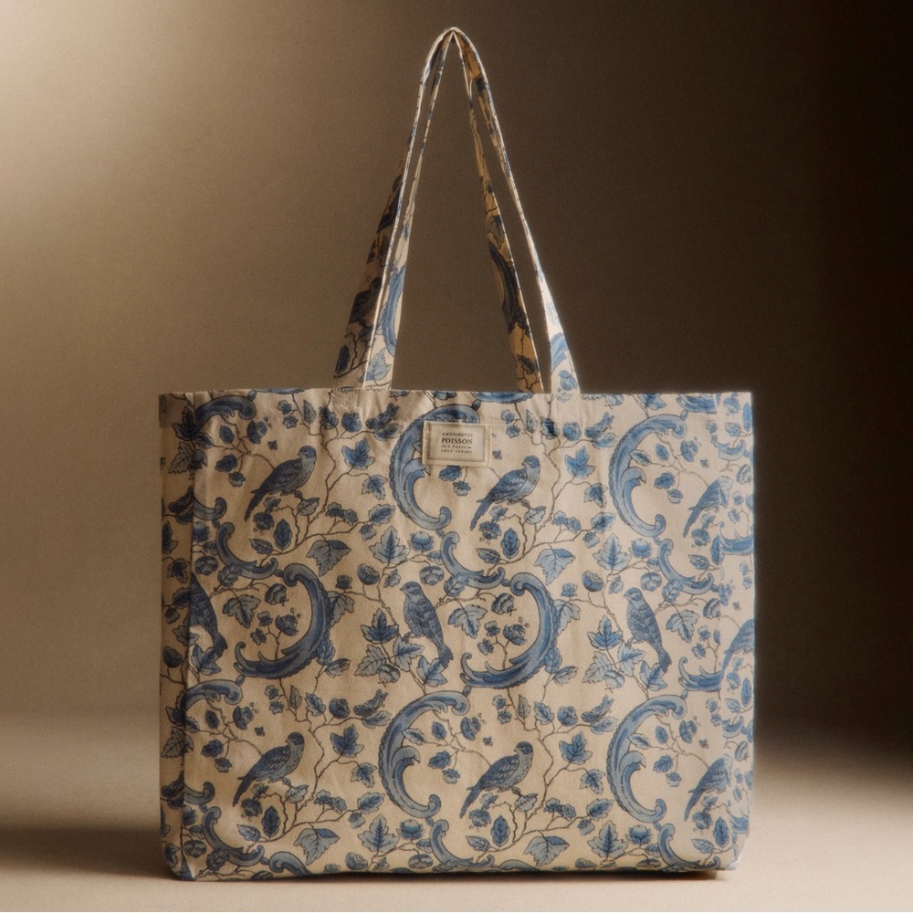 NWOT Sezane x Antoinette Poisson Blue and Cream Patterned Tote